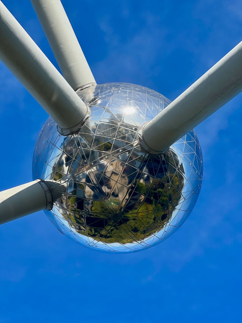 Atoms and Human Knowledge, Public Lecture ,1957 – , Niels Bohr